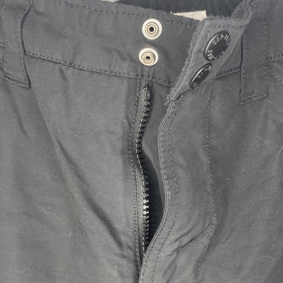 Gap boys snow pants for age 12 yrs - Picture 4 of 6